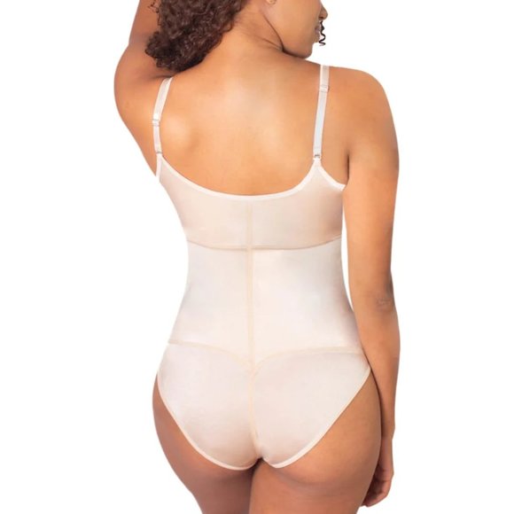 Vedette Lea Firm Compression Girdle/Bikini - Picture 2 of 6